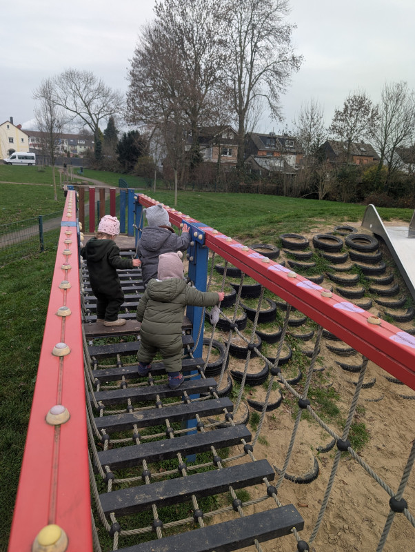 PXL_20251217_095100901